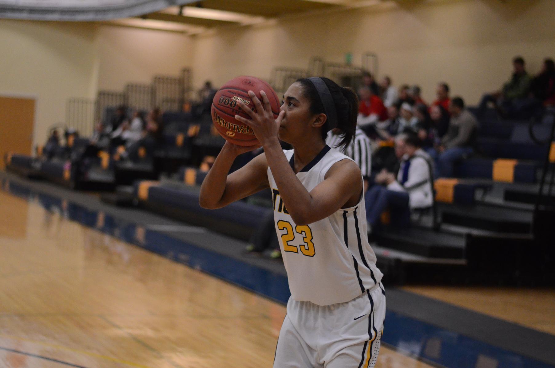 Women's basketball falls at home to Central JV