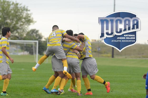 Men's soccer ranked No. 18 in this week's NJCAA poll