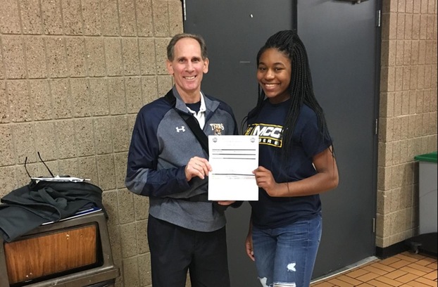 Ashly Gassoway Signs with MCC